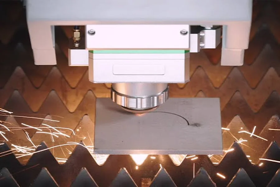 FDA-Compliant Laser Marking: Best Practices for Medical Tools in Canada